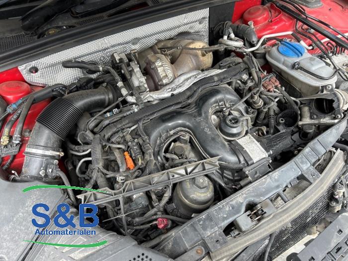 Begagnade ABS-pump Audi A5 Cabrio (8F7) 3.0 TDI V6 24V Pris € 300,00 Marginaltabell erbjuds av Schaap & Bron