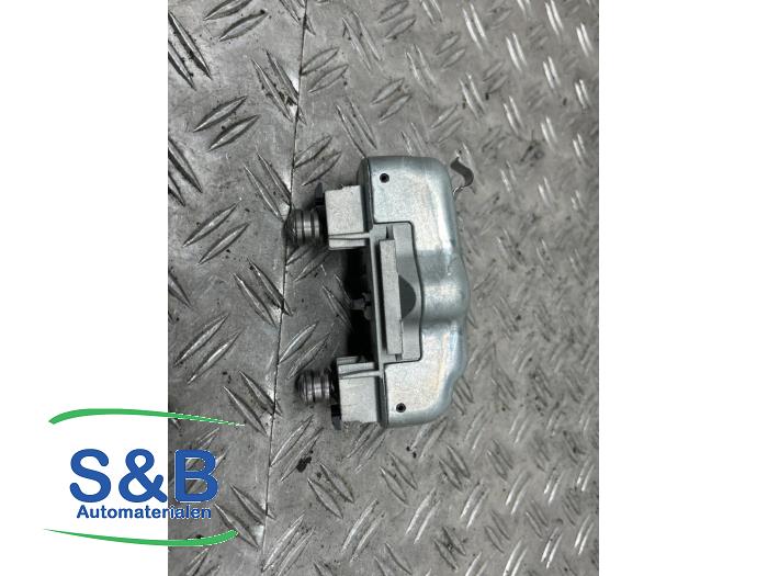 Używane Stacyjka + Kluczyk Volkswagen ID.3 (E11/E12) 58 kWh Cena € 65,00 Procedura marży oferowane przez Schaap & Bron