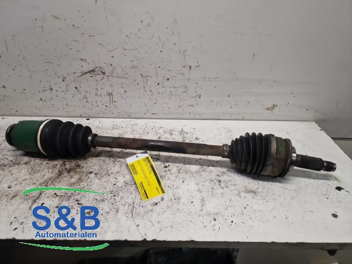 Gebrauchte Antriebswelle links vorne Subaru Legacy Wagon (BH) 2.0 16V Preis € 35,00 Margenregelung angeboten von Schaap & Bron