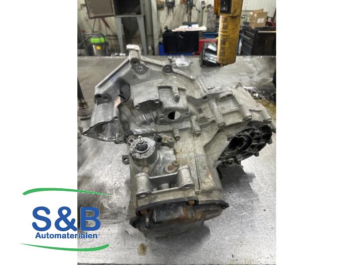 Gebrauchte Getriebe Volkswagen Transporter/Caravelle T4 1.9 TD Caravelle Preis € 650,00 Margenregelung angeboten von Schaap & Bron