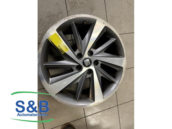 Używane Obrecz Seat Leon (5FB) 1.4 TSI Ecomotive 16V Cena € 125,00 Procedura marży oferowane przez Schaap & Bron