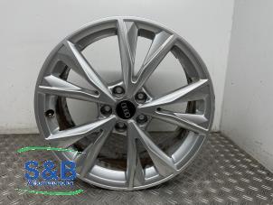 Używane Obrecz Audi Q3 Sportback (F3N) 1.5 35 TFSI 16V Cena € 249,00 Procedura marży oferowane przez Schaap & Bron