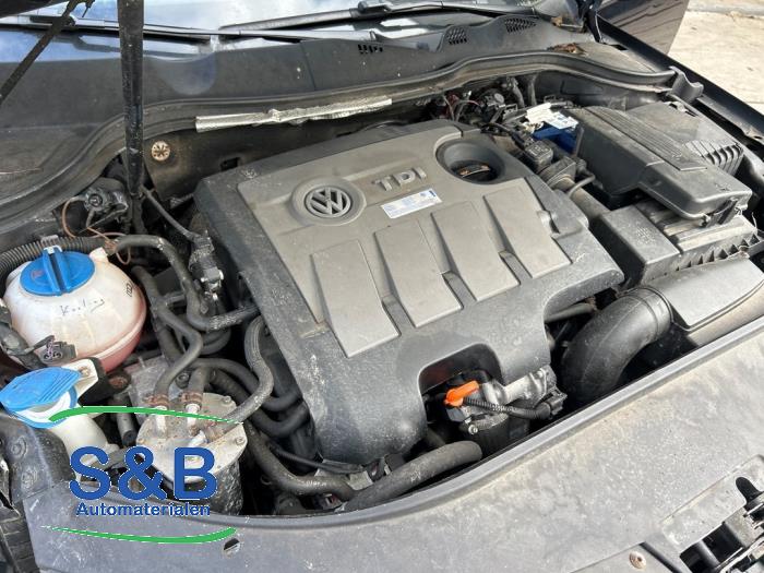 Engine Volkswagen Passat Variant 1.6 TDI 16V Bluemotion - CAYCCAYC CAYC
