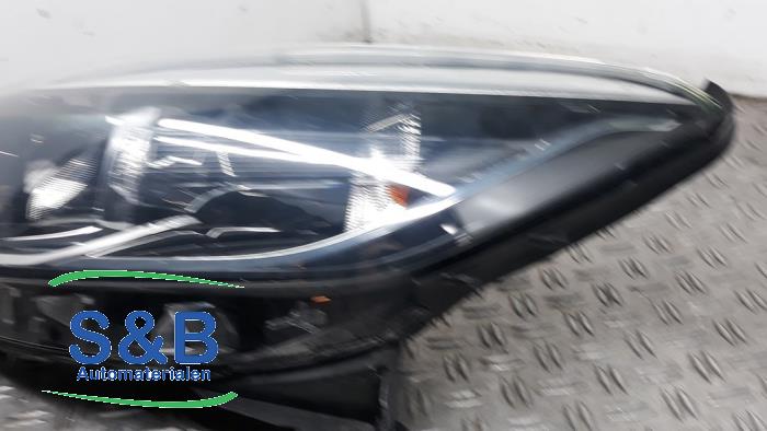 Gebrauchte Scheinwerfer links Renault Captur I (2R) 1.2 TCE 16V EDC Preis € 100,00 Margenregelung angeboten von Schaap & Bron