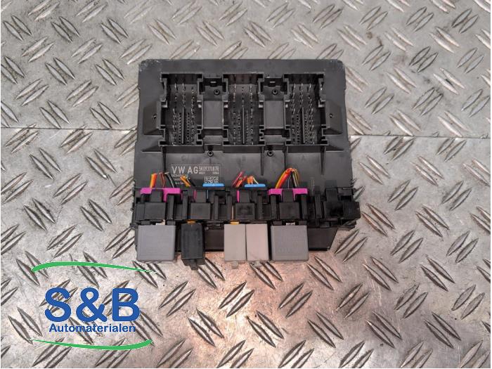 Used Central electronic module Seat Leon (1P1) 1.6 TDI 16V 105 Price € 125,00 Margin scheme offered by Schaap & Bron