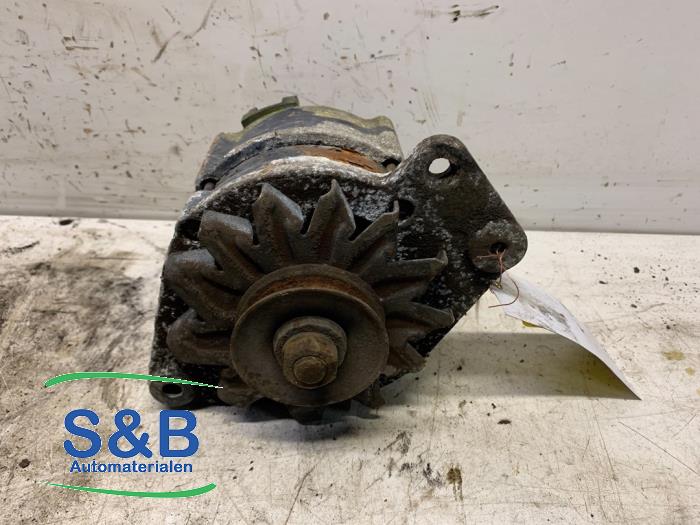 Begagnade Dynamo Volkswagen Golf II (19E) 1.3 Pris € 50,00 Marginaltabell erbjuds av Schaap & Bron