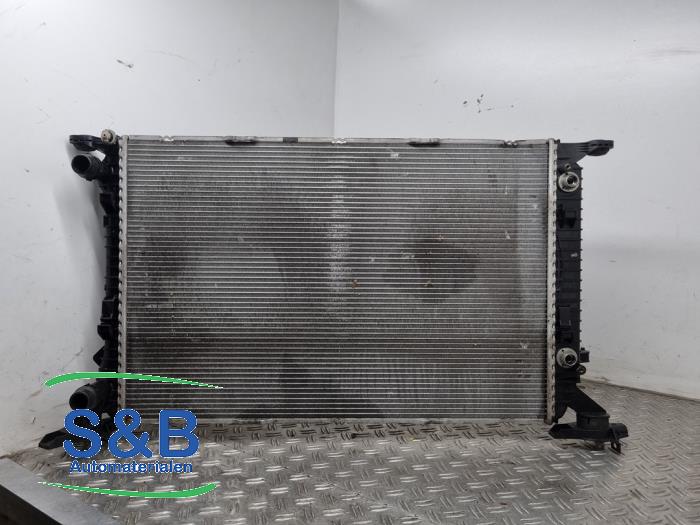 Used Radiator Audi A4 Avant (B8) 1.8 TFSI 16V Price € 90,00 Margin scheme offered by Schaap & Bron