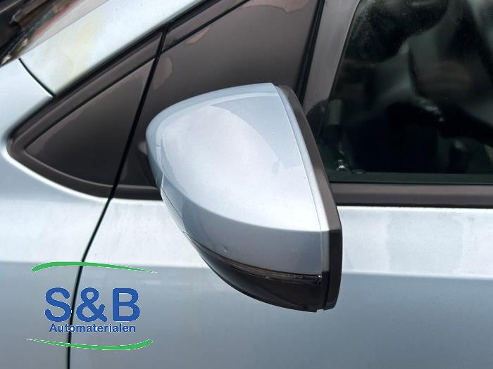 Wing mirror, left from a Volkswagen Polo V (6R) 1.2 TDI 12V BlueMotion 2011