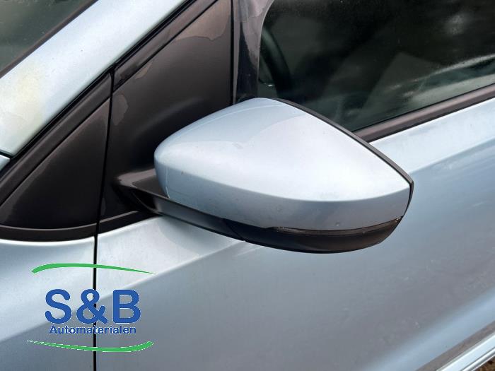 Wing mirror, left from a Volkswagen Polo V (6R) 1.2 TDI 12V BlueMotion 2011