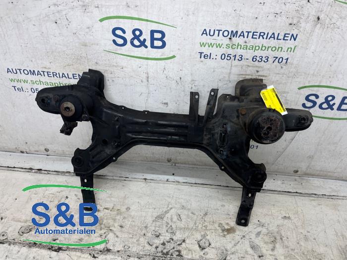 Used Subframe Volkswagen Golf III Cabrio Restyling (1E7) 1.8 Price € 75,00 Margin scheme offered by Schaap & Bron