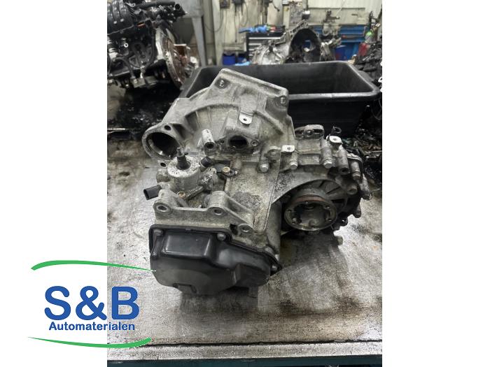 Gebrauchte Getriebe Volkswagen Polo V (6R) 1.2 TDI 12V BlueMotion Preis € 200,00 Margenregelung angeboten von Schaap & Bron