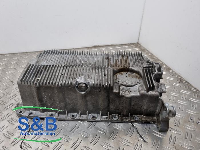 Gebrauchte Ölwanne Volkswagen Golf V (1K1) 1.6 Preis € 40,00 Margenregelung angeboten von Schaap & Bron