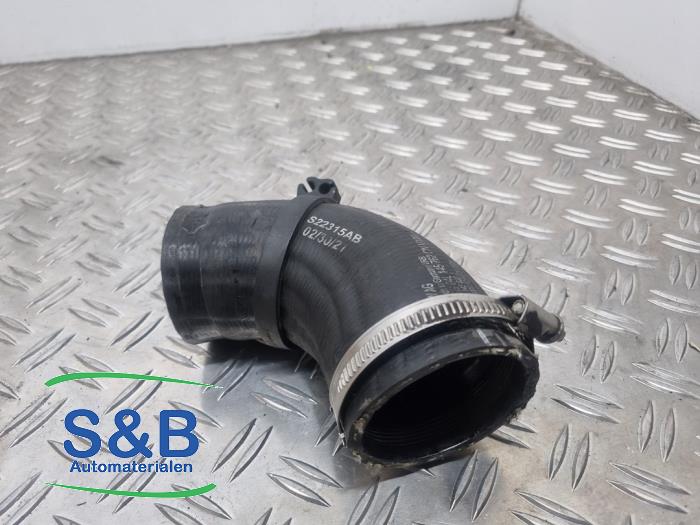 Gebrauchte Intercooler Rohr Volkswagen Transporter/Caravelle T6 2.0 TDI 150 Preis € 24,99 Margenregelung angeboten von Schaap & Bron