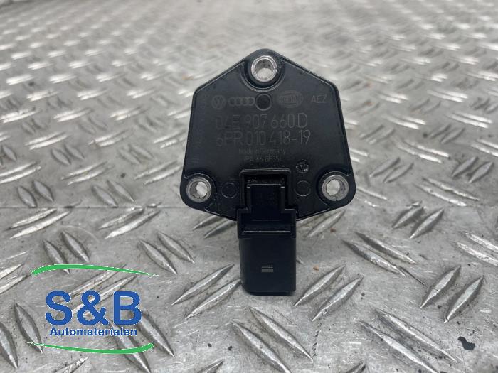 Begagnade Oljenivåsensor Volkswagen Golf VII (AUA) 1.2 TSI 16V Pris € 19,00 Marginaltabell erbjuds av Schaap & Bron