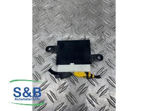 Usados Módulo PDC Tesla Model X 90D Precio € 60,00 Norma de margen ofrecido por Schaap & Bron
