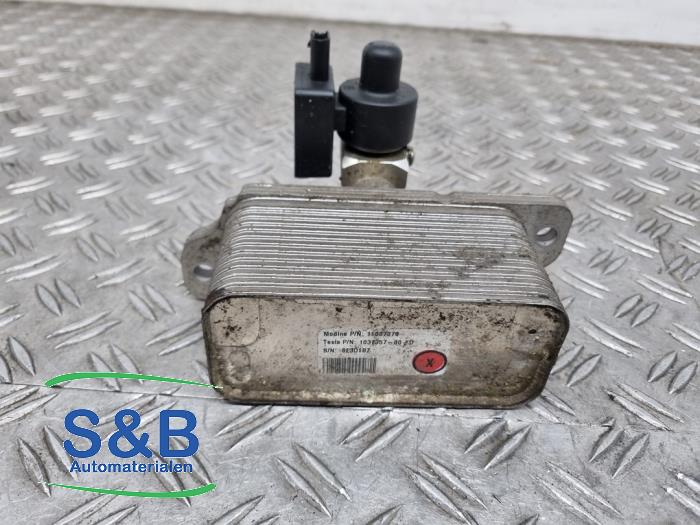 Używane Klimatyzator Tesla Model X 90D Cena € 79,99 Procedura marży oferowane przez Schaap & Bron