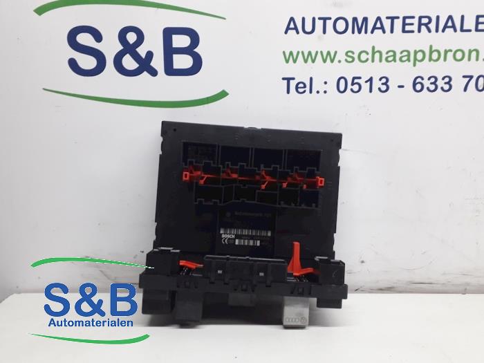 Used On-board computer Volkswagen Golf V (1K1) 1.6 FSI 16V Price € 55,00 Margin scheme offered by Schaap & Bron