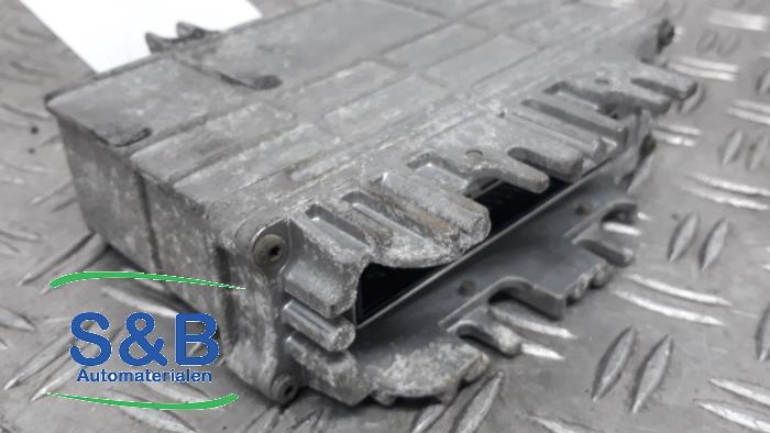 Used Engine management computer Volkswagen Golf III Cabrio Restyling (1E7) 1.8 Price € 70,00 Margin scheme offered by Schaap & Bron