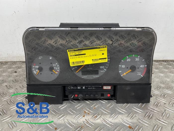 Begagnade Instrumentpanel Volkswagen LT II 2.5 TDi Pris € 200,00 Marginaltabell erbjuds av Schaap & Bron