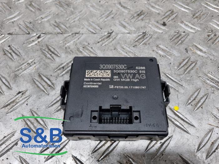 Usados Módulo Gateway Audi A3 Limousine (8VS/8VM) 2.0 TDI 16V Quattro Precio € 45,00 Norma de margen ofrecido por Schaap & Bron