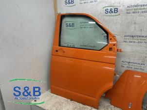 Używane Drzwi prawe wersja 2-drzwiowa Volkswagen Transporter T5 2.0 BiTDI DRF 4 Motion Cena € 80,00 Procedura marży oferowane przez Schaap & Bron