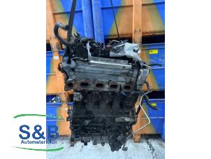 Engine from a Volkswagen Passat Variant (3G5) 1.6 TDI 16V 2015
