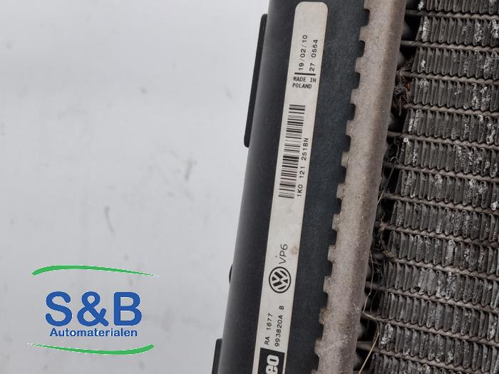 Radiateur d'un Volkswagen Golf VI Variant (AJ5/1KA) 1.4 TSI 122 16V 2012