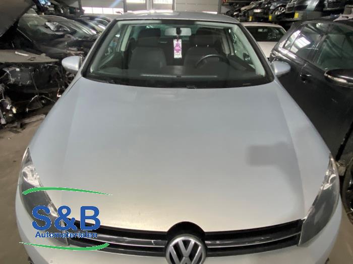 Capó de un Volkswagen Golf VI (5K1) 1.4 TSI 122 16V 2009