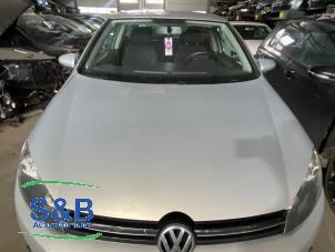 Usados Capó Volkswagen Golf VI (5K1) 1.4 TSI 122 16V Precio € 225,00 Norma de margen ofrecido por Schaap & Bron