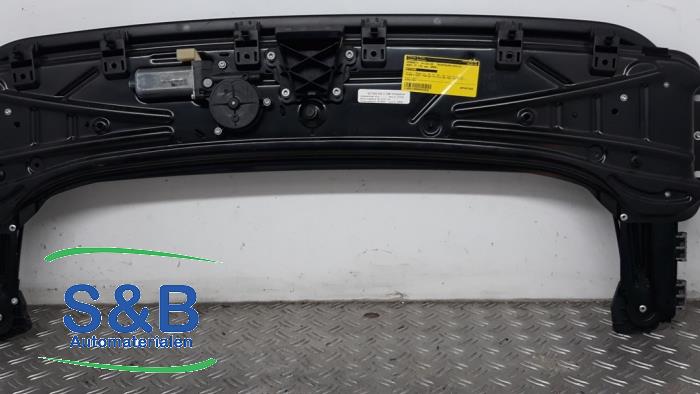 Używane Owiewka Audi TT Roadster (8J9) 1.8 TFSI 16V Cena € 125,00 Procedura marży oferowane przez Schaap & Bron