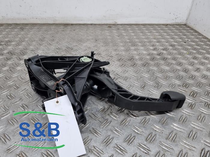Używane Pedal sprzegla Audi A3 Limousine (8VS/8VM) 1.0 TFSI 12V Cena € 49,99 Procedura marży oferowane przez Schaap & Bron