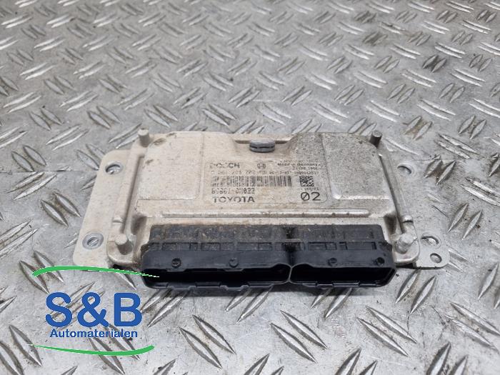 Used Engine management computer Toyota Aygo (B10) 1.0 12V VVT-i Price € 49,99 Margin scheme offered by Schaap & Bron