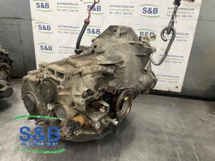 Getriebe van een Audi 80 (B4) 2.0 E 1995