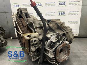 Getriebe van een Audi 80 (B4) 2.0 E 1995