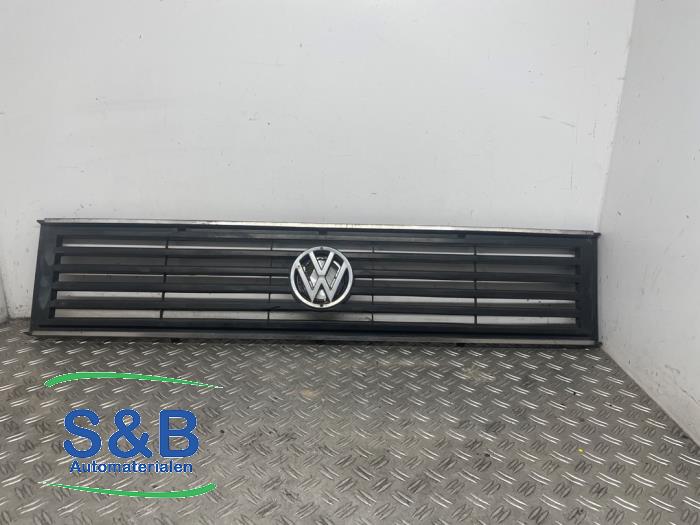 Używane Grill Volkswagen LT I 28 2.0 Cena € 99,00 Procedura marży oferowane przez Schaap & Bron