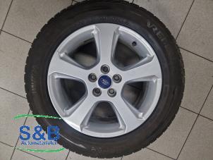 Używane Obrecz + Opona Ford Kuga II (DM2) 1.5 EcoBoost 16V 150 Cena € 150,00 Procedura marży oferowane przez Schaap & Bron