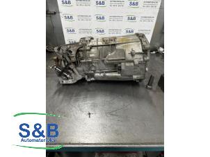 Getriebe van een Volkswagen Crafter 2.0 TDI 16V 2013