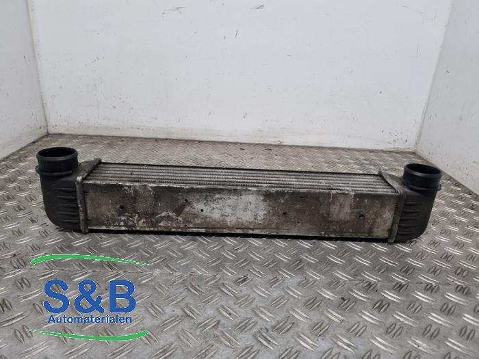 Used Intercooler BMW 5 serie (E39) 530d 24V Price € 89,99 Margin scheme offered by Schaap & Bron