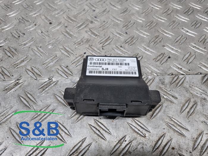 Używane Modul gateway Volkswagen Caddy IV 2.0 TDI 102 Cena € 59,99 Procedura marży oferowane przez Schaap & Bron