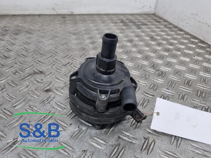 Begagnade Vattenpump Opel Ampera 1.4 16V Pris € 24,99 Marginaltabell erbjuds av Schaap & Bron