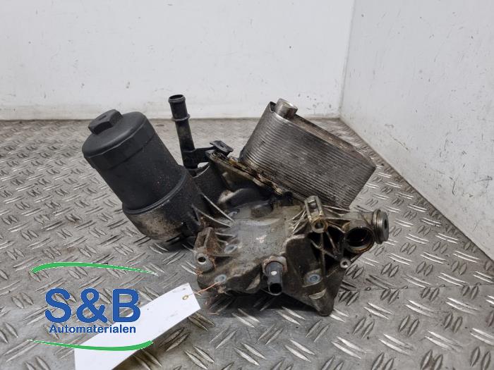 Gebrauchte Ölfilterhalter Audi A8 (D3) 6.0 W12 48V Quattro Preis € 199,99 Margenregelung angeboten von Schaap & Bron