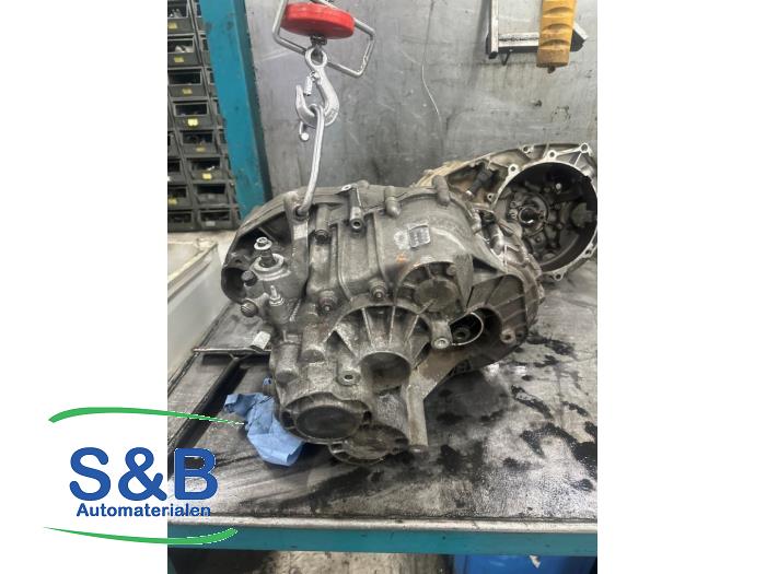Gebrauchte Getriebe Volkswagen Transporter T5 2.5 TDi Preis € 450,00 Margenregelung angeboten von Schaap & Bron