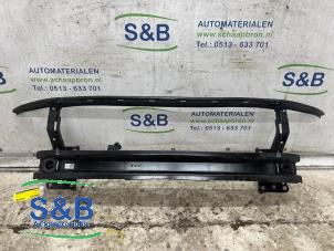 Usados Marco de parachoques delante Volkswagen Golf VIII (CD1) 1.5 eTSI 16V Precio € 320,00 Norma de margen ofrecido por Schaap & Bron