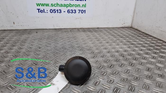 Begagnade PCV-ventil Volkswagen Transporter T4 2.4 D Pris € 15,00 Marginaltabell erbjuds av Schaap & Bron