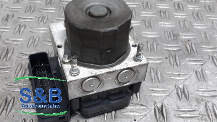 Begagnade ABS-pump Citroen Jumper (U9) 2.2 HDi 150 Pris € 250,00 Marginaltabell erbjuds av Schaap & Bron