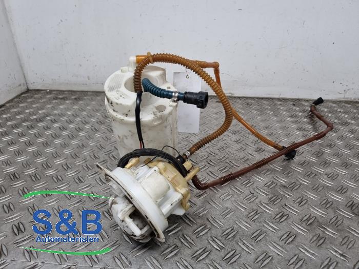 Usagé Pompe à carburant Volkswagen Touareg (7LA/7L6) 3.2 V6 24V Prix € 199,99 Règlement à la marge proposé par Schaap & Bron