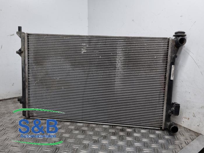 Usagé Radiateur Volkswagen Passat (3C2) 2.0 FSI 16V Prix € 39,99 Règlement à la marge proposé par Schaap & Bron