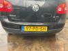 Parachoques trasero de un Volkswagen Golf V (1K1), 2003 / 2010 1.6 FSI 16V, Hatchback, Gasolina, 1.598cc, 85kW (116pk), FWD, BAG, 2003-10 / 2004-07, 1K1 2004