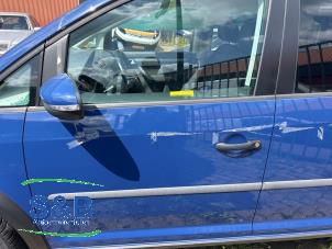 Begagnade Dörr, 4-dörrars, vänster fram Volkswagen Touran (1T3) 1.4 16V TSI 140 Pris € 85,00 Marginaltabell erbjuds av Schaap & Bron