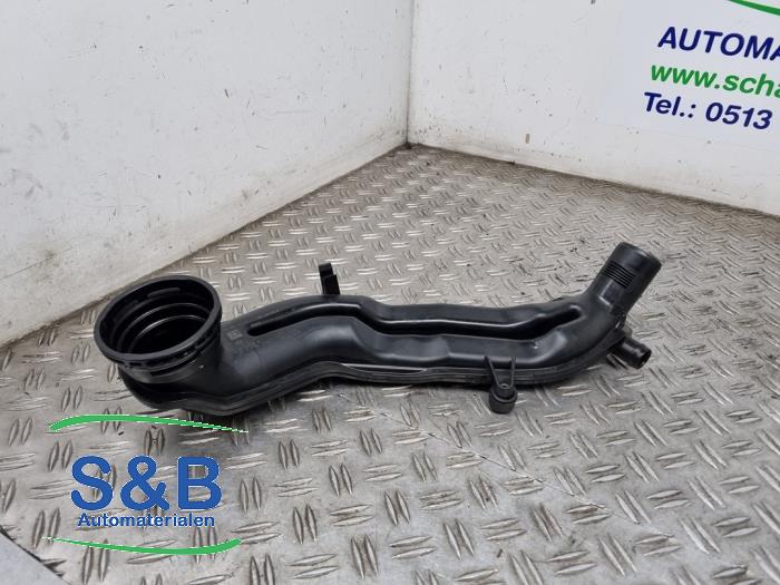 Gebrauchte Intercooler Rohr Volkswagen Golf VIII (CD1) 1.5 eTSI 16V Preis € 25,00 Margenregelung angeboten von Schaap & Bron